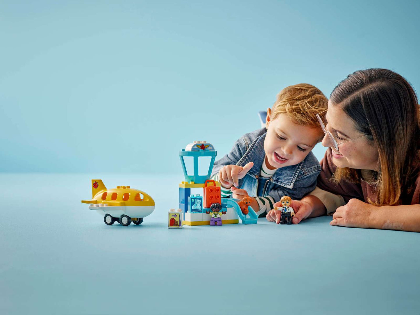 LEGO® DUPLO® #10443 Erster Besuch im Flughafen