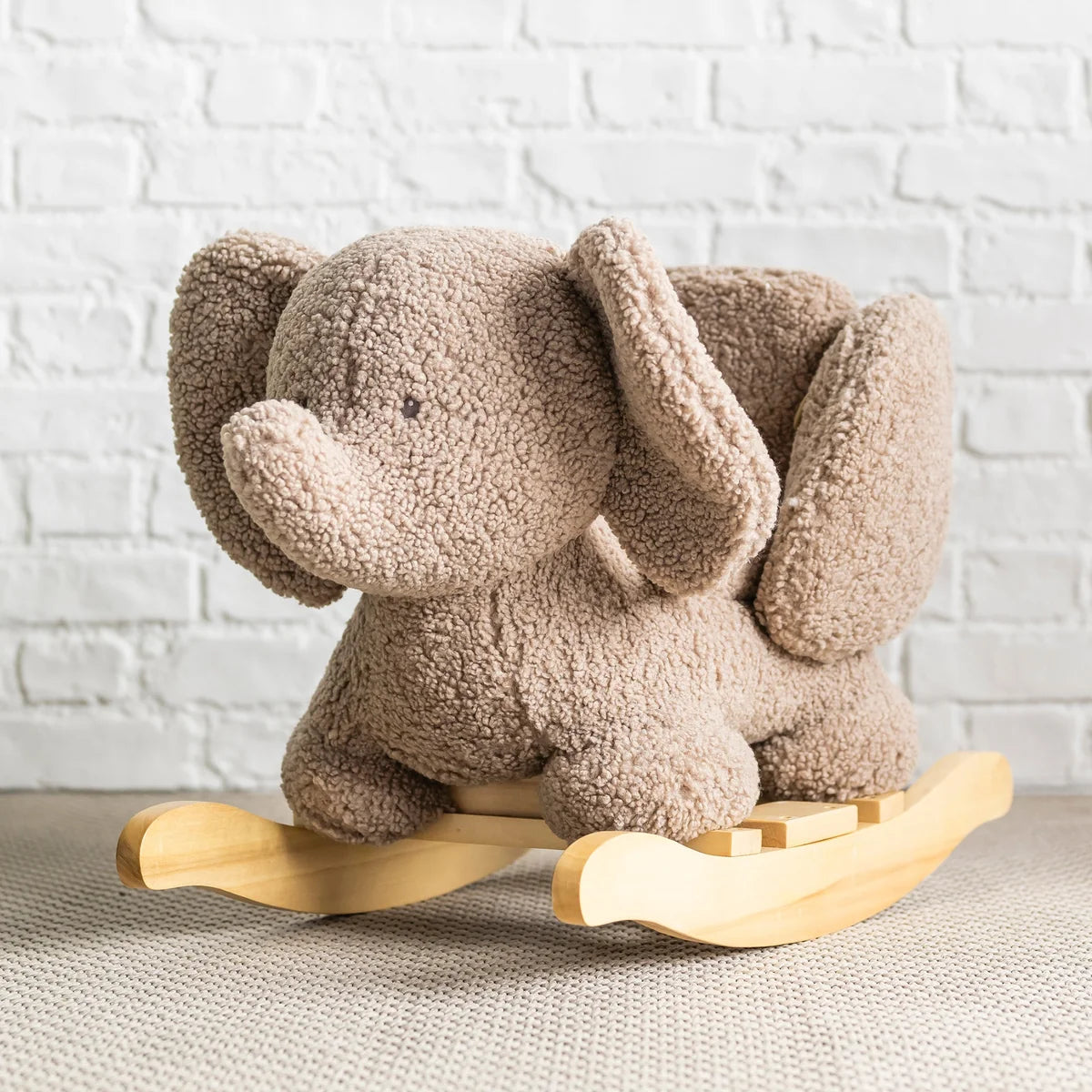 Nattou Schaukelpferd Elefant Teddy