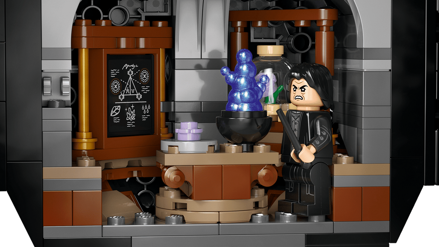 LEGO® Harry Potter™ #76464 Kessel: Geheimes Klassenzimmer für Zaubertränke