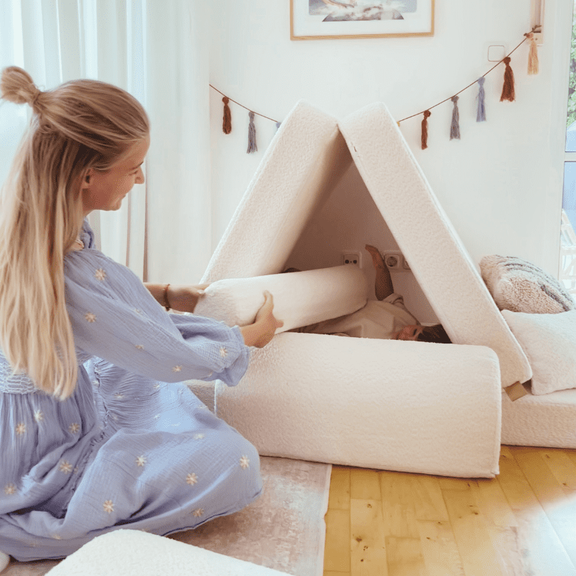 MeowBaby.de MeowBaby Spielsofa Premium Bouclé