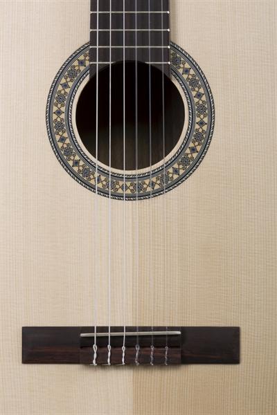 VOLT Konzertgitarre Sevilla KG-5000