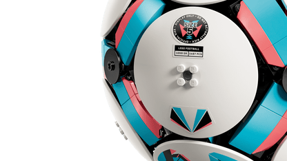 LEGO® Editions #43019 Fußball  Average rating 4.9 out of 5 stars